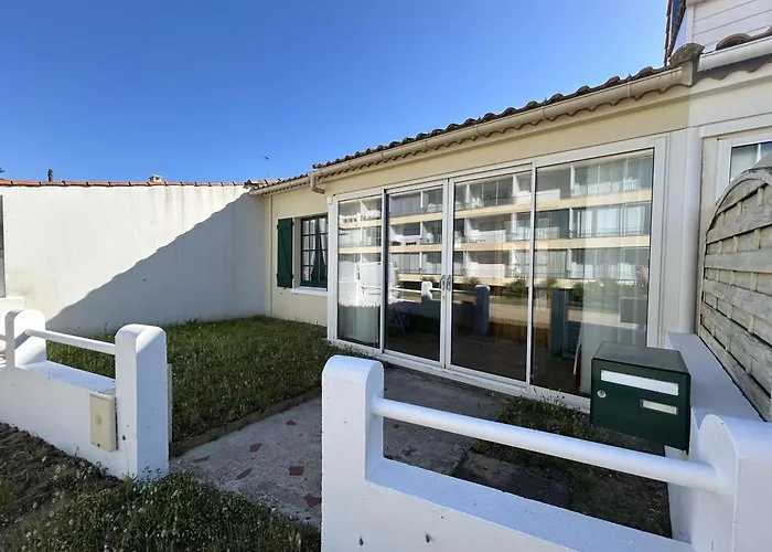 Maison 3 Pieces Pres De L'ocean, Cour Privee, Equipe, 5 Couchages - - Fr-1-224c-141 펜션